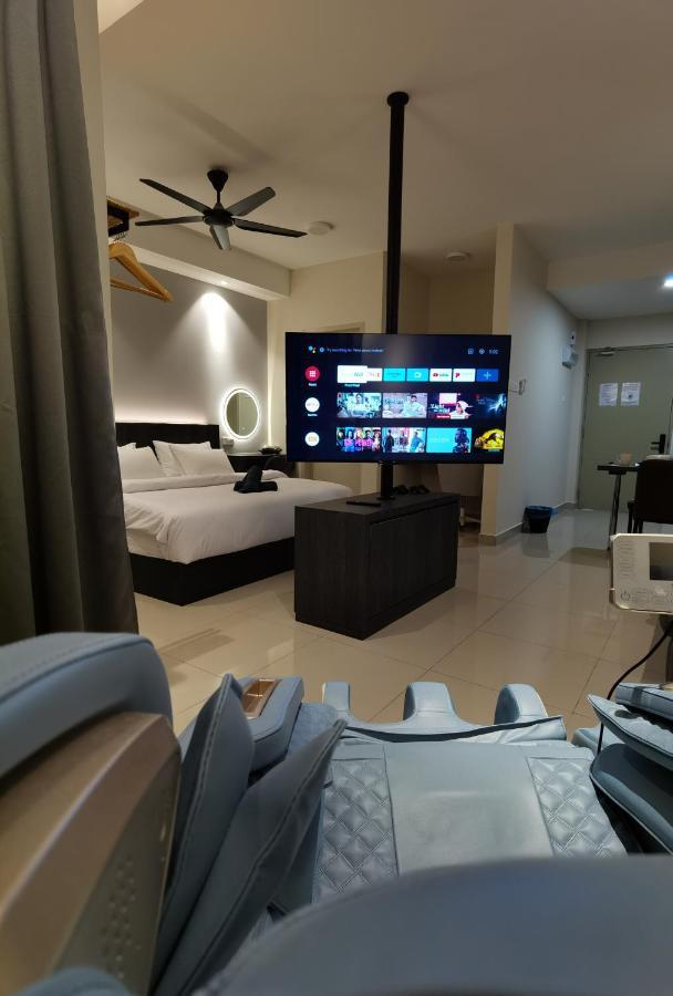 Luxury Couple Suites L Free Netflix L Massage Chair L Bathtub L Wifi 200Mbps L Town Area Bali Residence Malacca Exterior foto